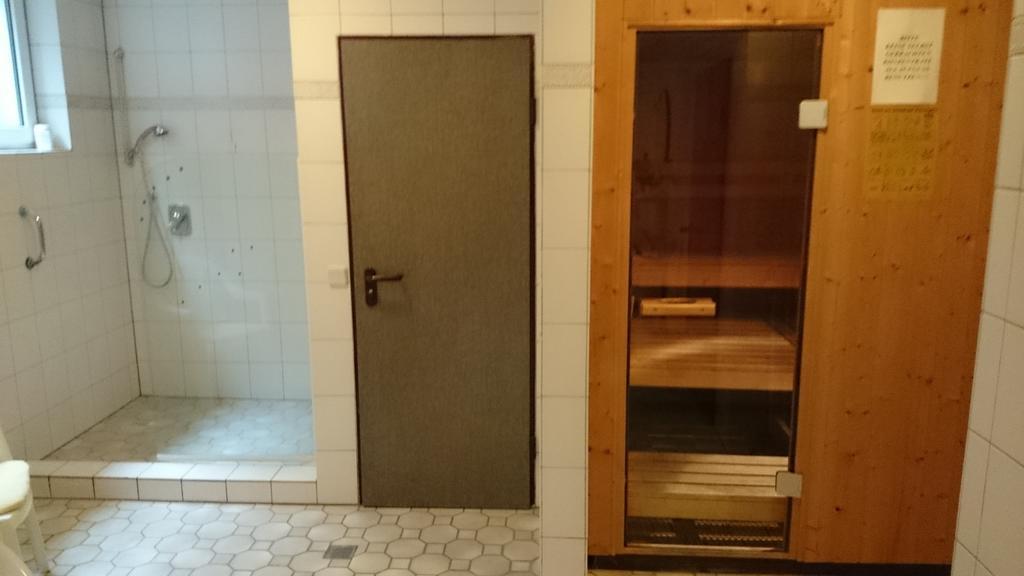 Hotel Alexander Олденбург Екстериор снимка